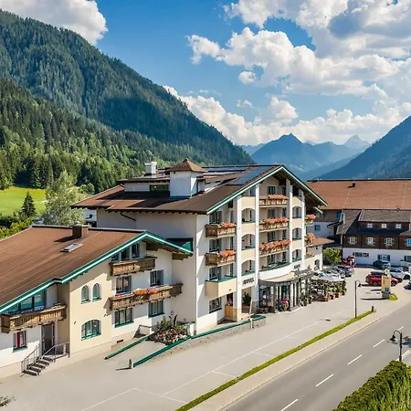 Alpenwelt Superior فندق