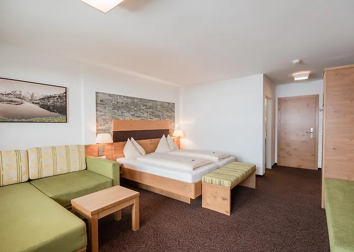 Hotel Alpenwelt Superior 3*